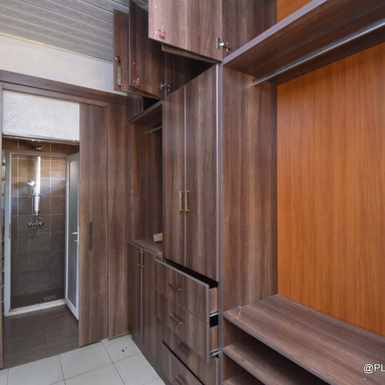 Buy house in Kanombe