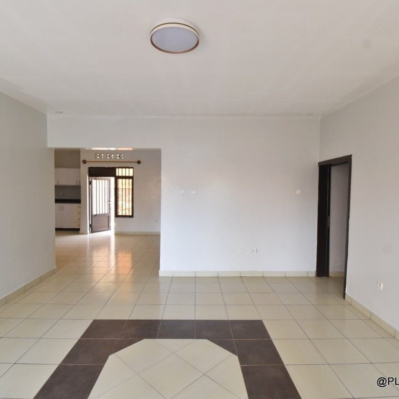 Buy house in Kanombe