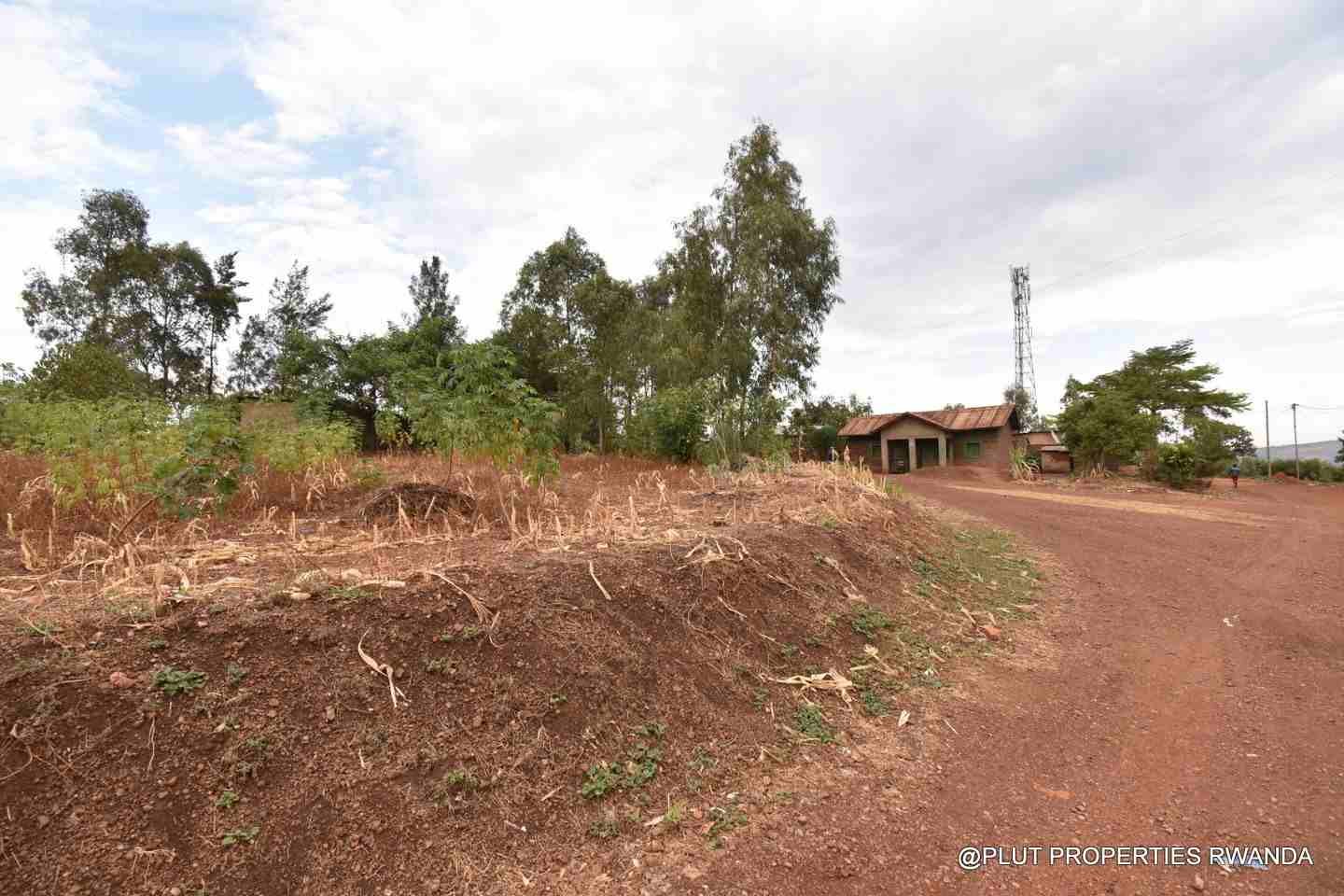 Gahanga Kicukiro land for sale plut properties 2-100kb Gahanga Kicukiro land for sale