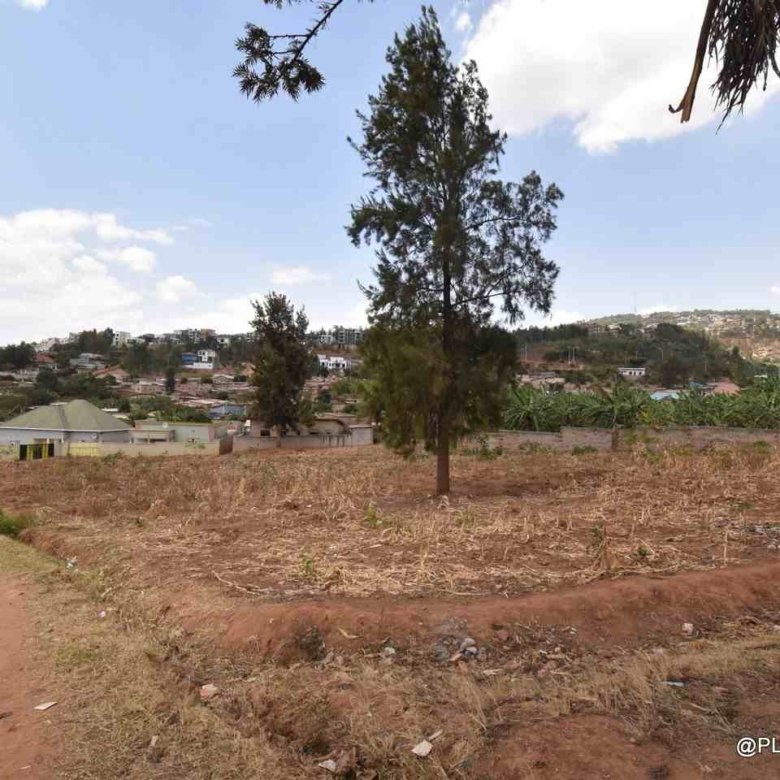 Rebero plot for sale