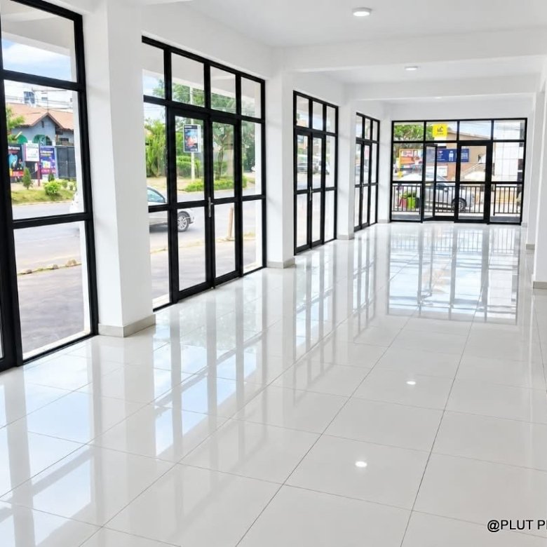 Commercial space for rent in Kimironko