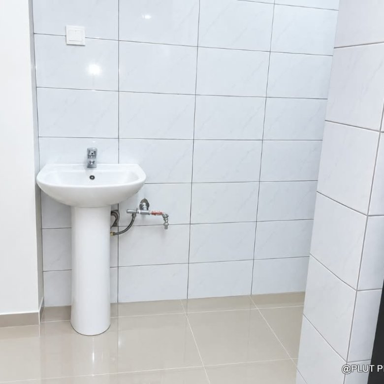 Commercial space for rent in Kimironko