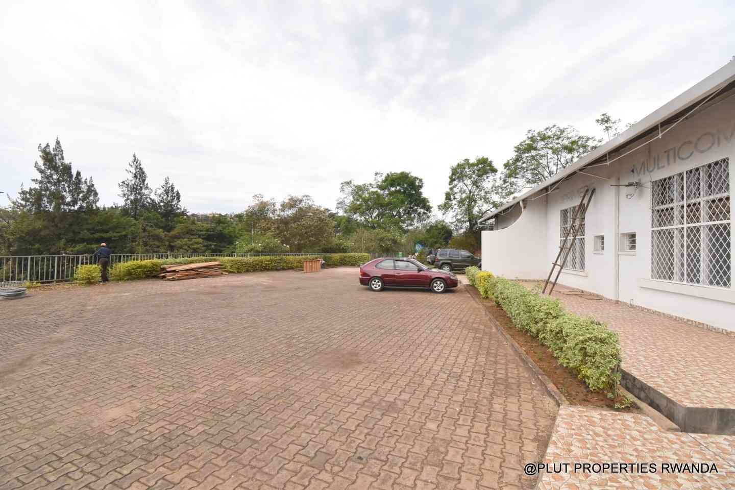 coomericial space for rent in Kiyovu plut properties 11-100kb commercial space for rent in Kiyovu Kigali