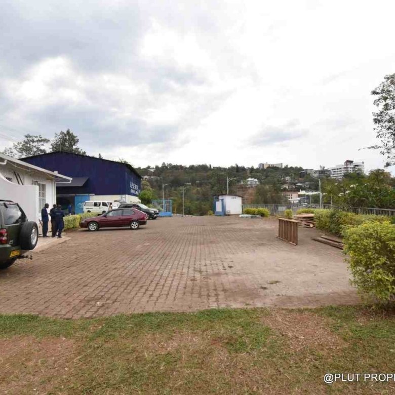 commercial space for rent in Kiyovu Kigali