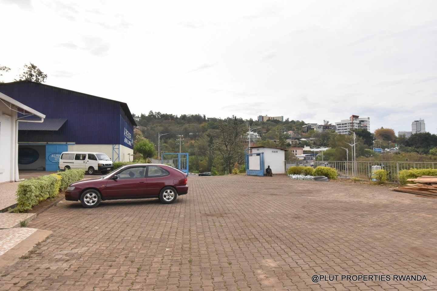 coomericial space for rent in Kiyovu plut properties 3-100kb commercial space for rent in Kiyovu Kigali