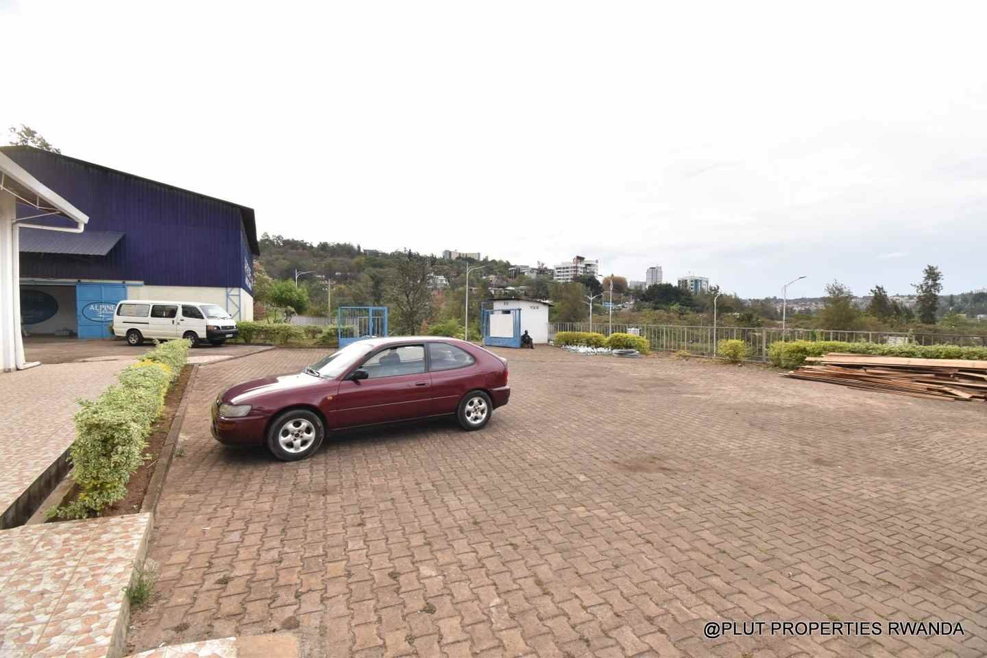coomericial space for rent in Kiyovu plut properties 4-100kb commercial space for rent in Kiyovu Kigali