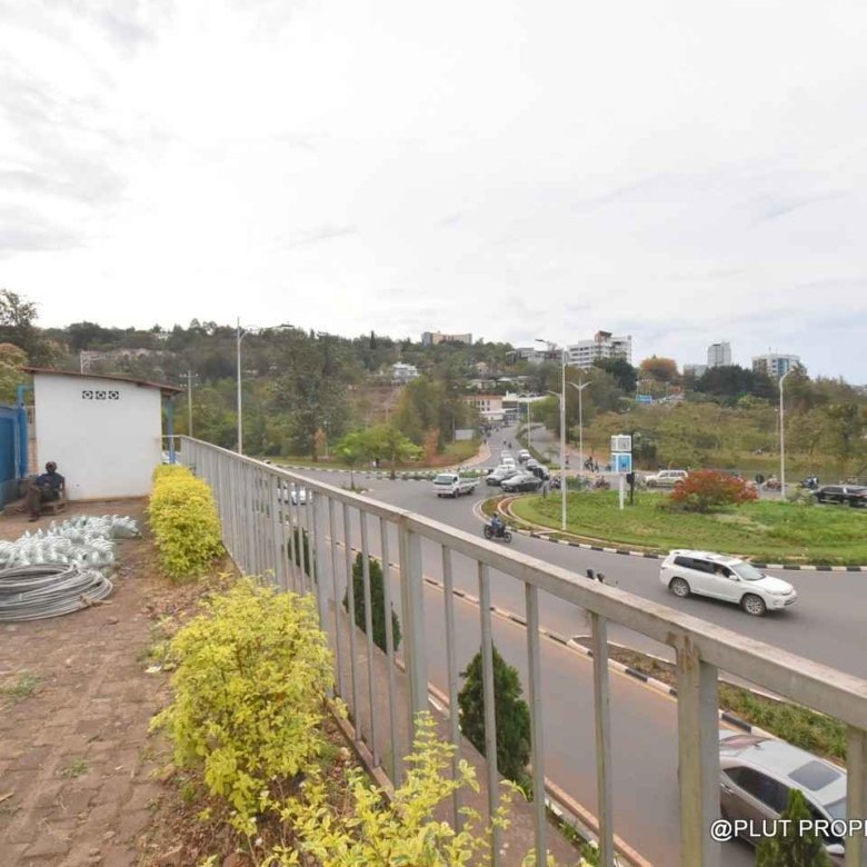 commercial space for rent in Kiyovu Kigali