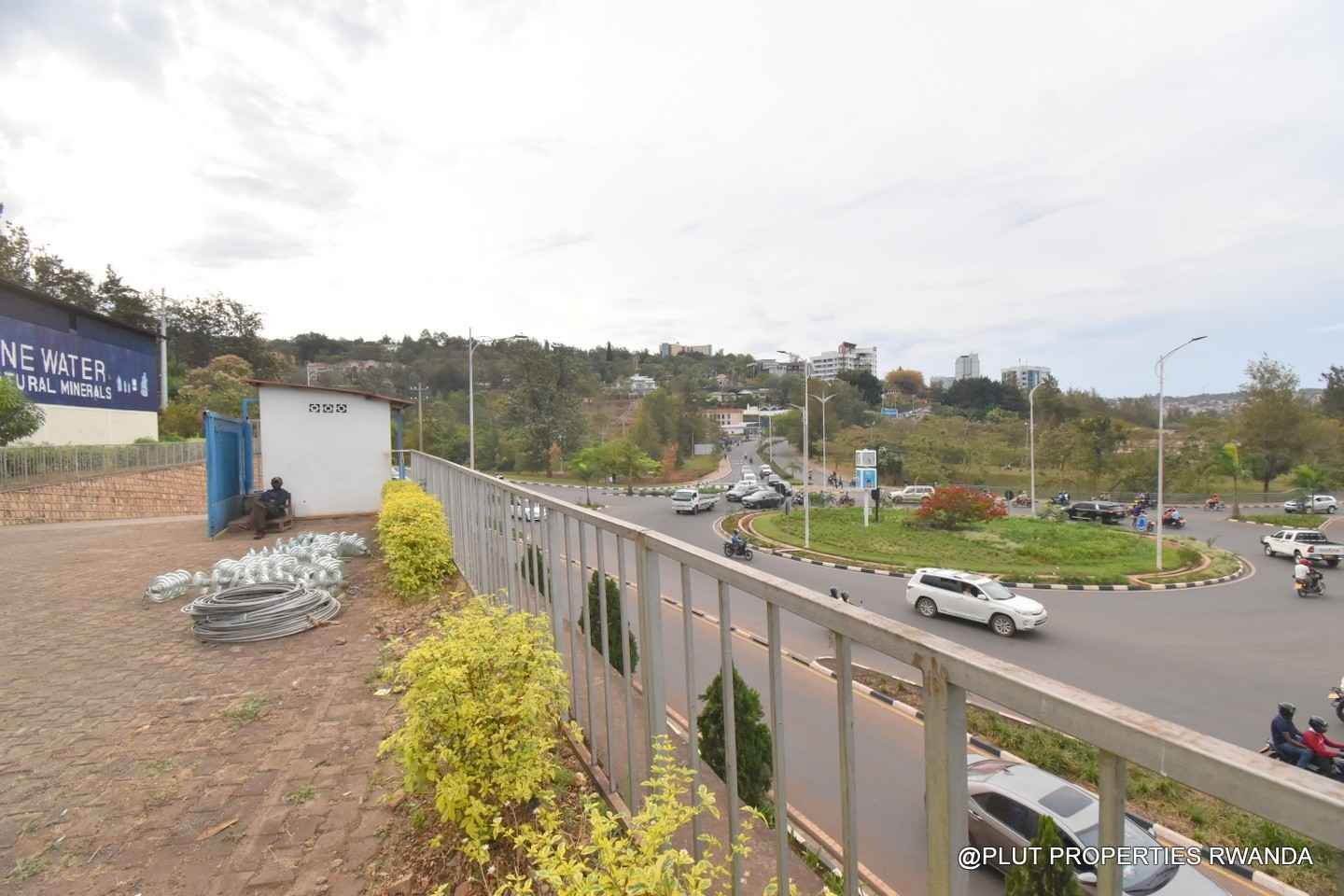 coomericial space for rent in Kiyovu plut properties 6-100kb commercial space for rent in Kiyovu Kigali