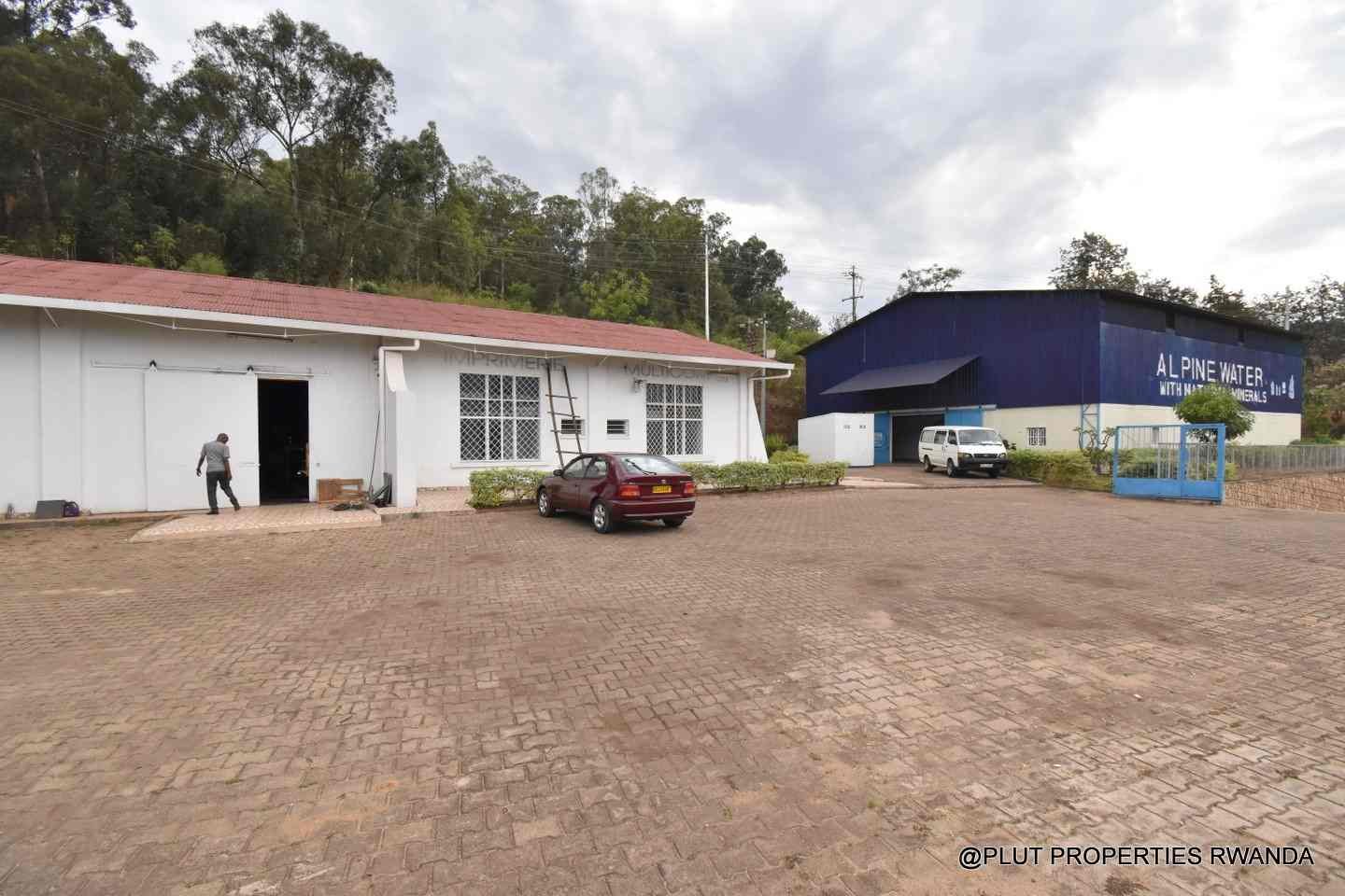 coomericial space for rent in Kiyovu plut properties 9-100kb commercial space for rent in Kiyovu Kigali