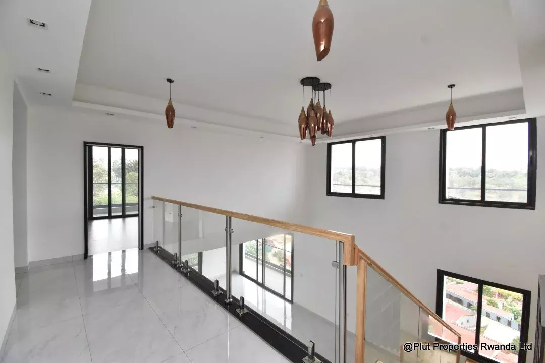 Luxury 5 Bedroom Penthouse for Sale in Kacyiru, Kigali