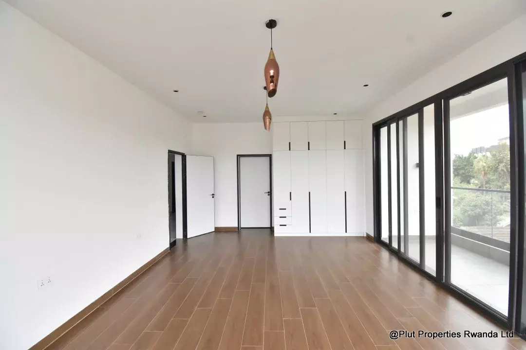 Luxury 5 Bedroom Penthouse for Sale in Kacyiru, Kigali