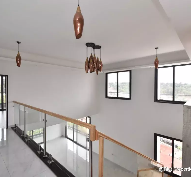 Luxury 5 Bedroom Penthouse for Sale in Kacyiru, Kigali
