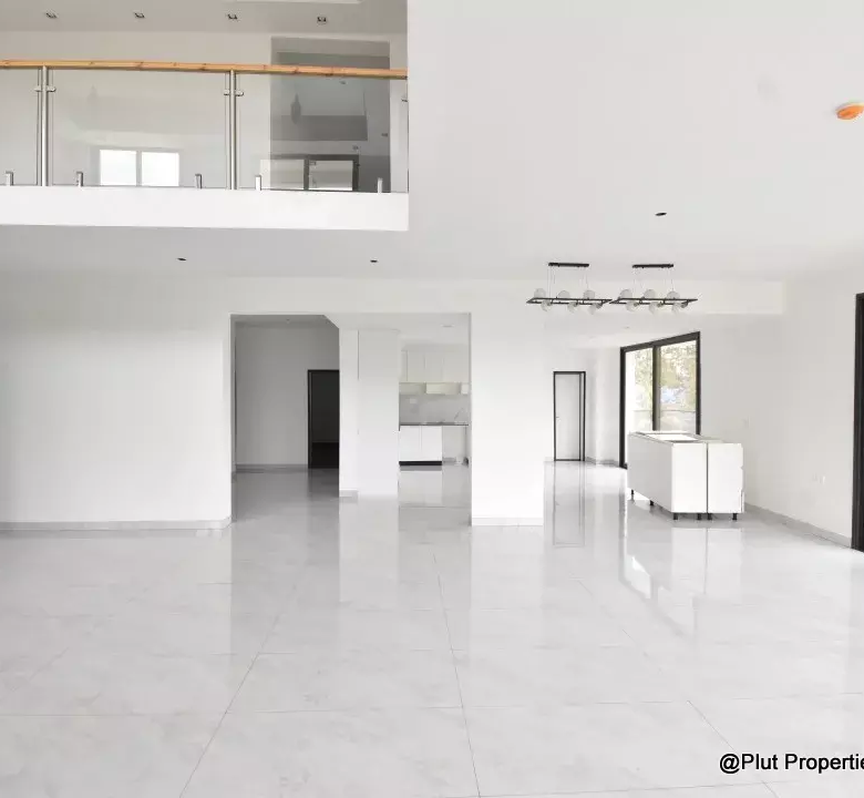 Luxury 5 Bedroom Penthouse for Sale in Kacyiru, Kigali