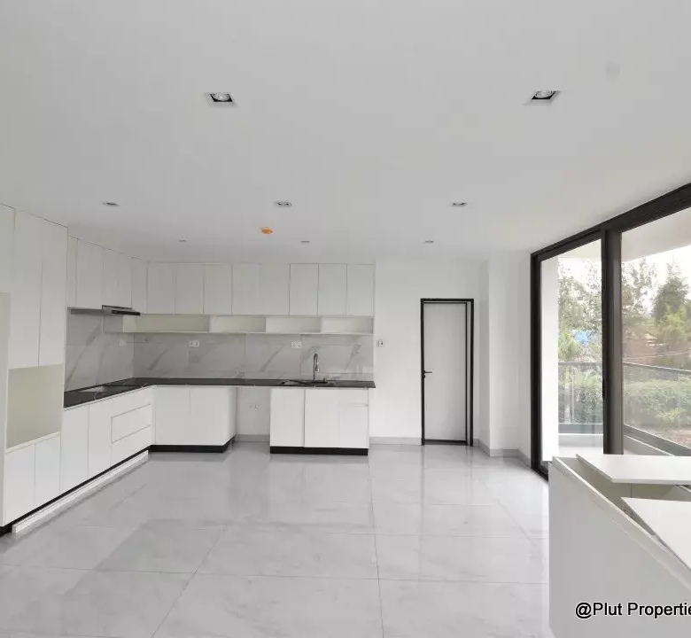 Luxury 5 Bedroom Penthouse for Sale in Kacyiru, Kigali
