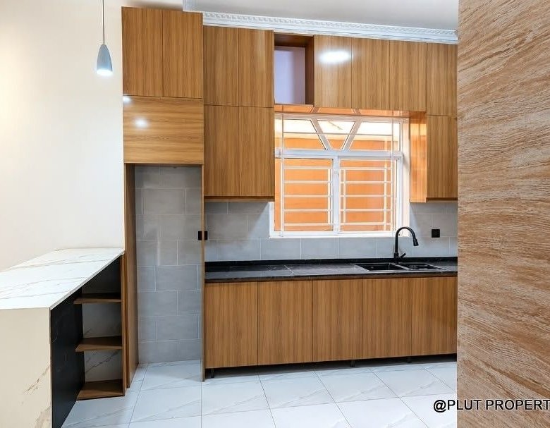 4 bedroom house for sale in Kanombe Kigali