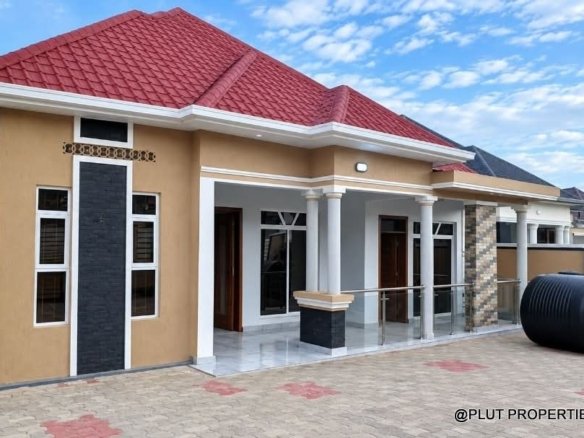4 bedroom house for sale in Kanombe Kigali