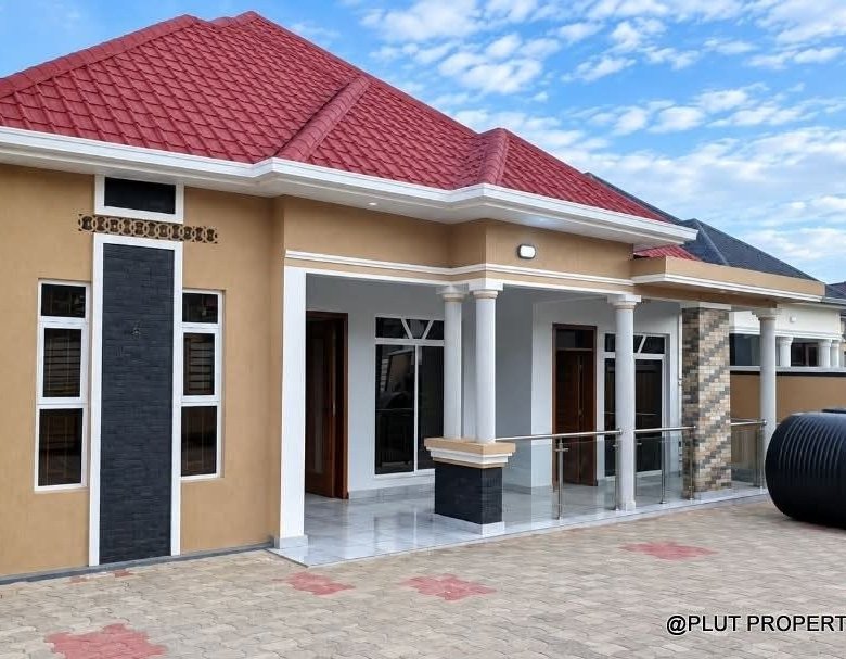 4 bedroom house for sale in Kanombe Kigali