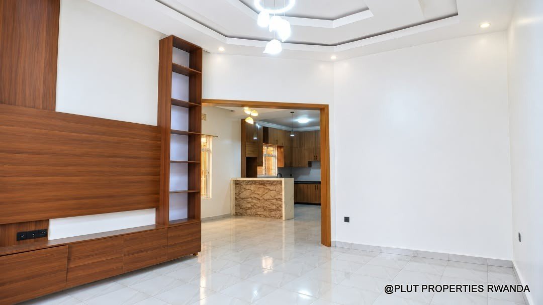 4 bedroom house for sale in Kanombe Kigali