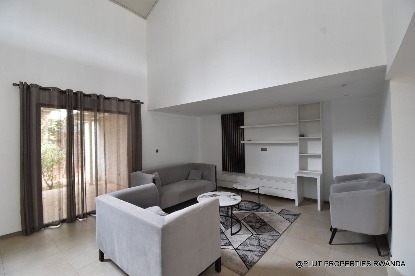 5 bedroom villa for rent in Nyarutarama