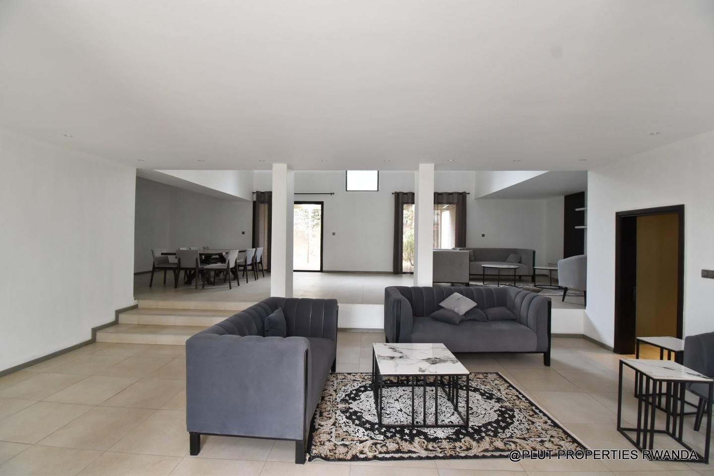 5 bedroom villa for rent in Nyarutarama