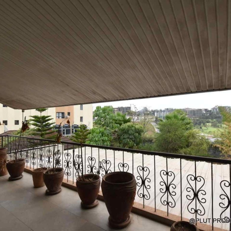5 bedroom villa for rent in Nyarutarama
