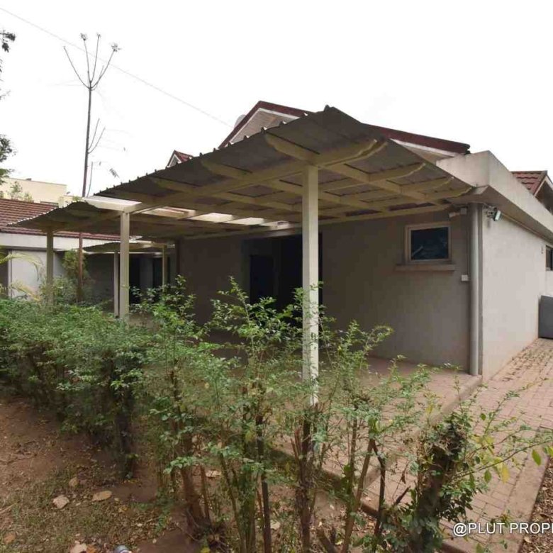 5 bedroom villa for rent in Nyarutarama