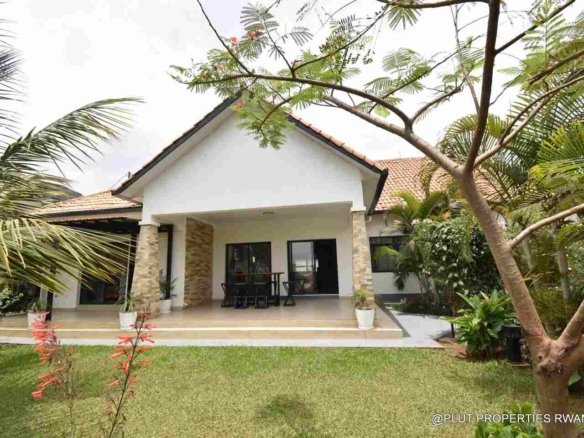 Beautiful house for rent in Gisozi