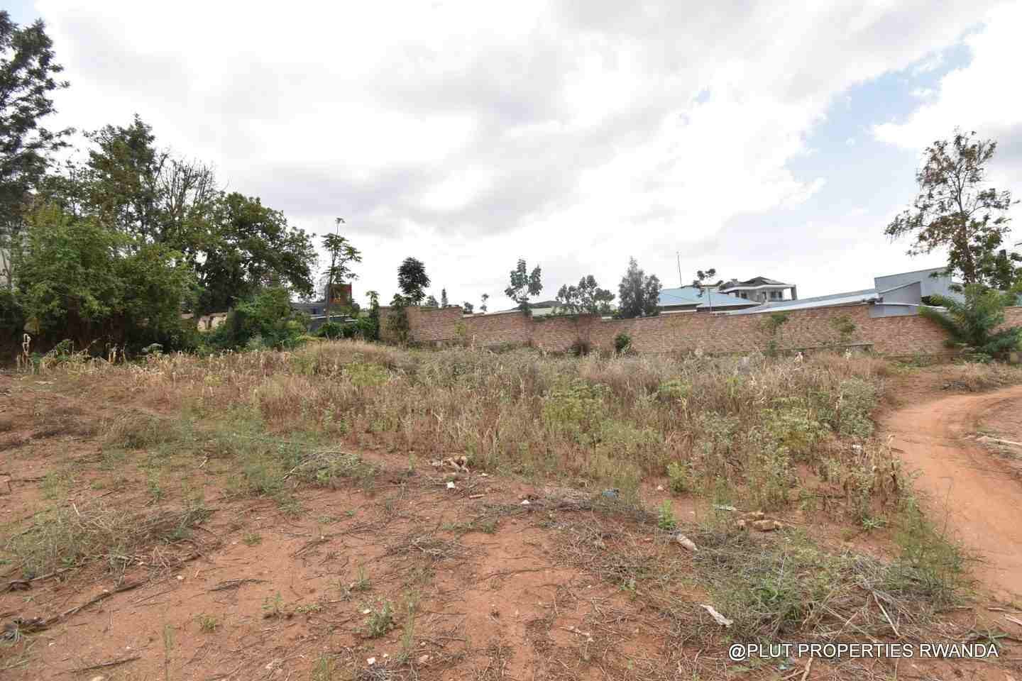 Big land for sale in Gacuriro