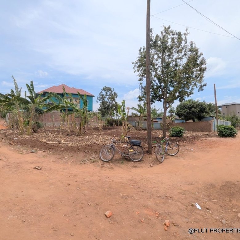 Big plot for sale in Gahanga Kigali