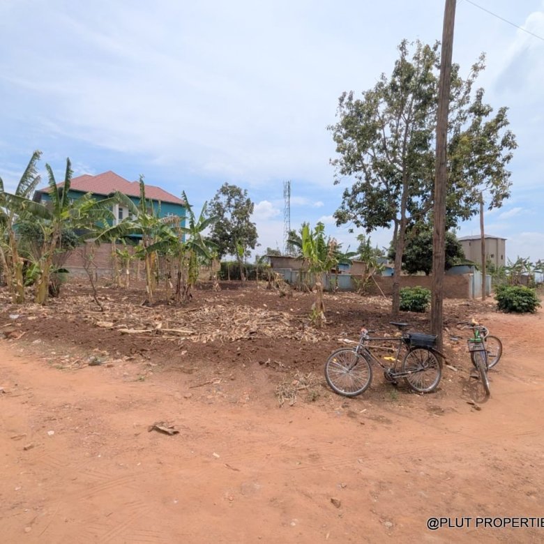 Big plot for sale in Gahanga Kigali