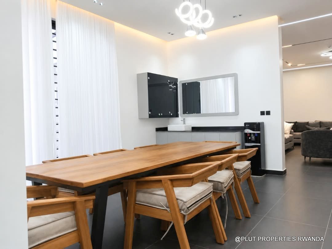 Furnished 5 bedroom villa for rent in Rebero plut properties (12) Furnished 5-Bedroom Villa for Rent in Rebero – 4,430,000 RWF