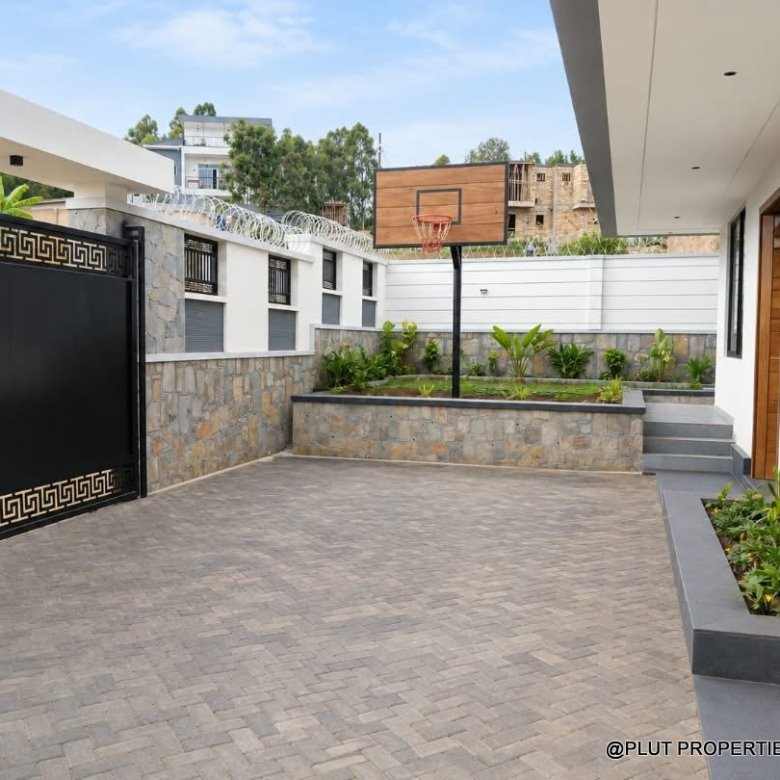 Furnished 5-Bedroom Villa for Rent in Rebero – 4,430,000 RWF