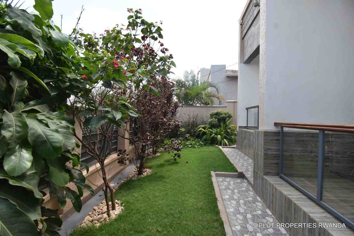 Gacuriro Kigali house for sale plut properties 10-100kb Gacuriro Kigali house for sale