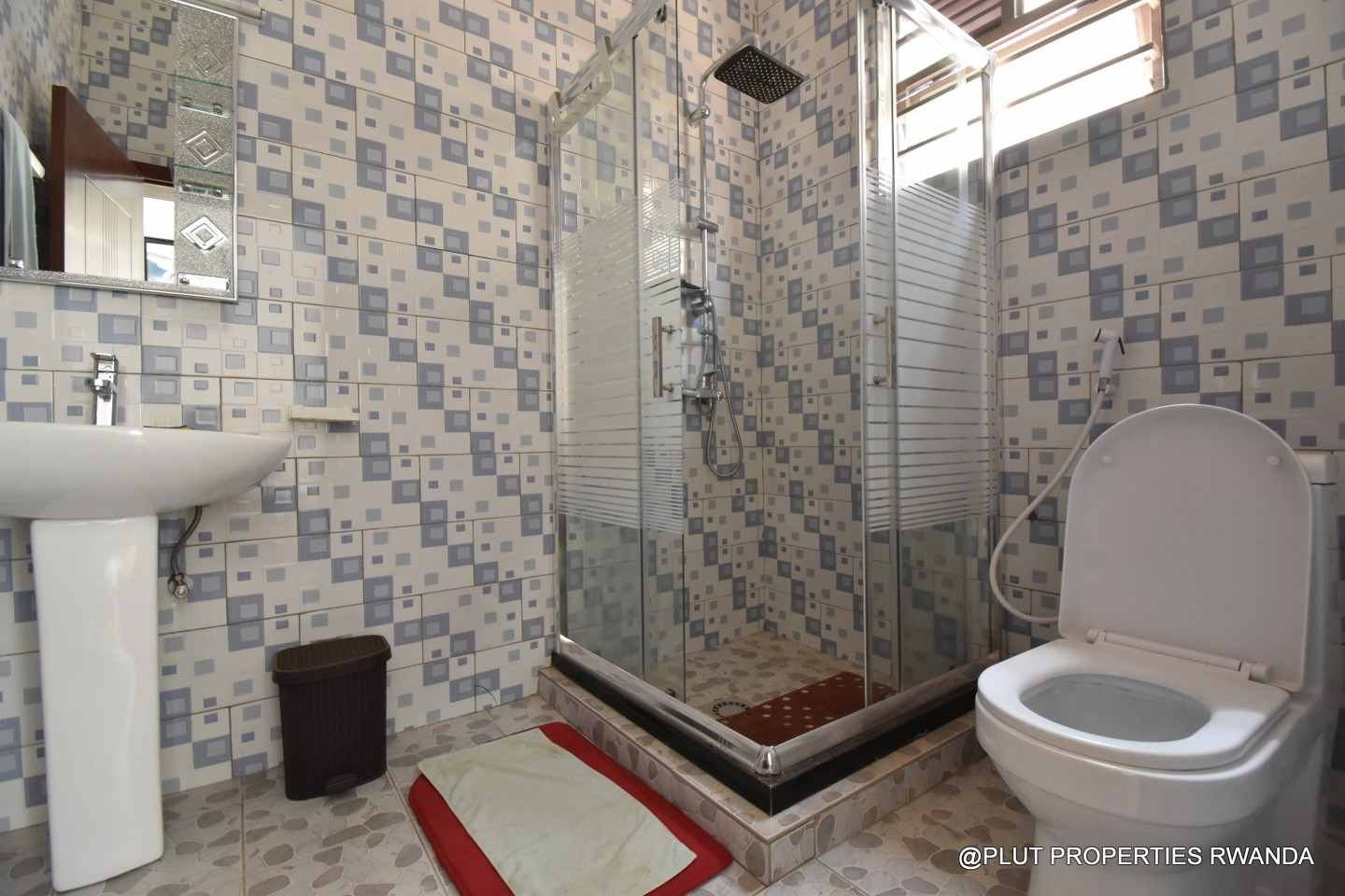 Gacuriro Kigali house for sale plut properties 3-100kb Gacuriro Kigali house for sale
