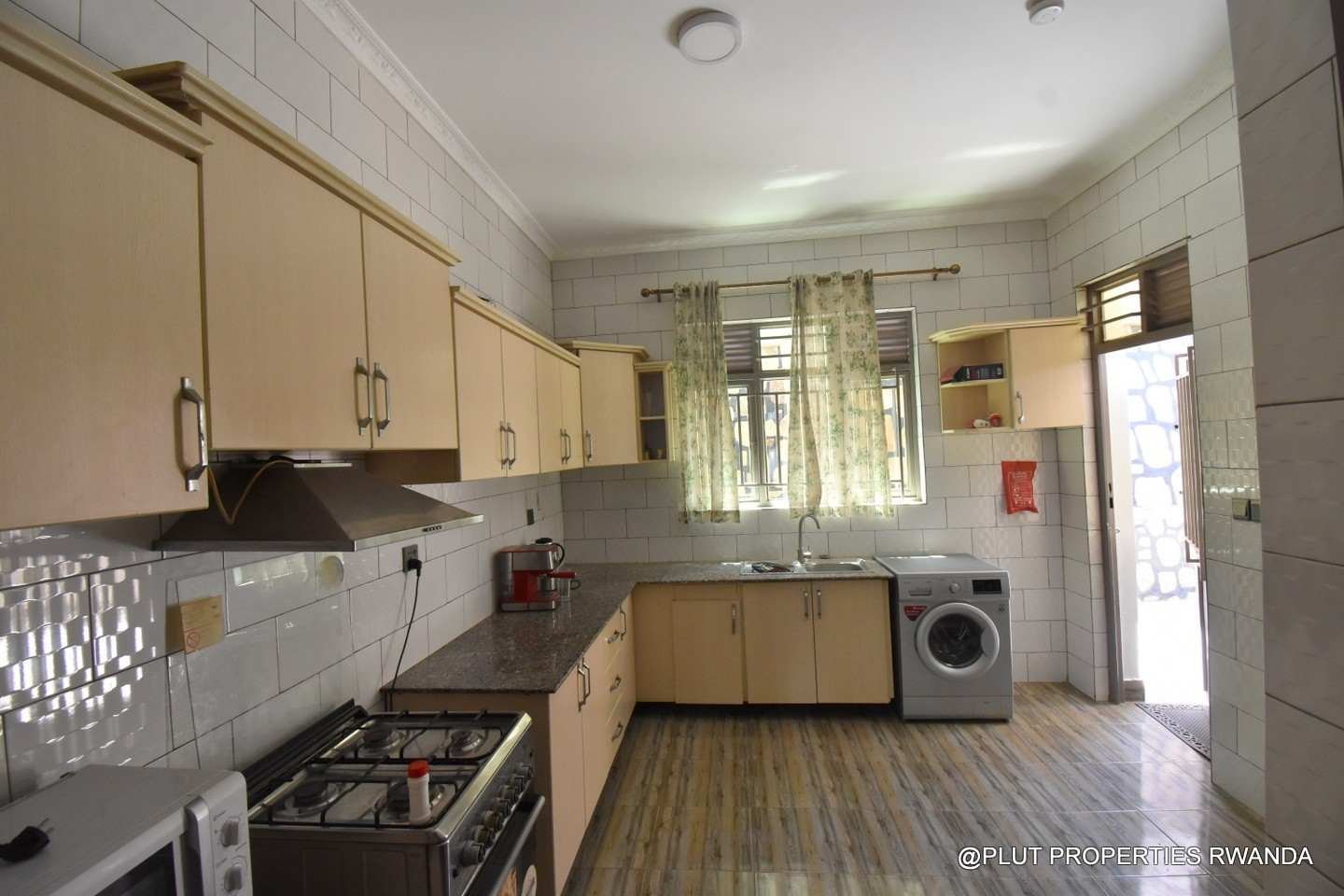 Gacuriro Kigali house for sale plut properties 4-100kb Gacuriro Kigali house for sale