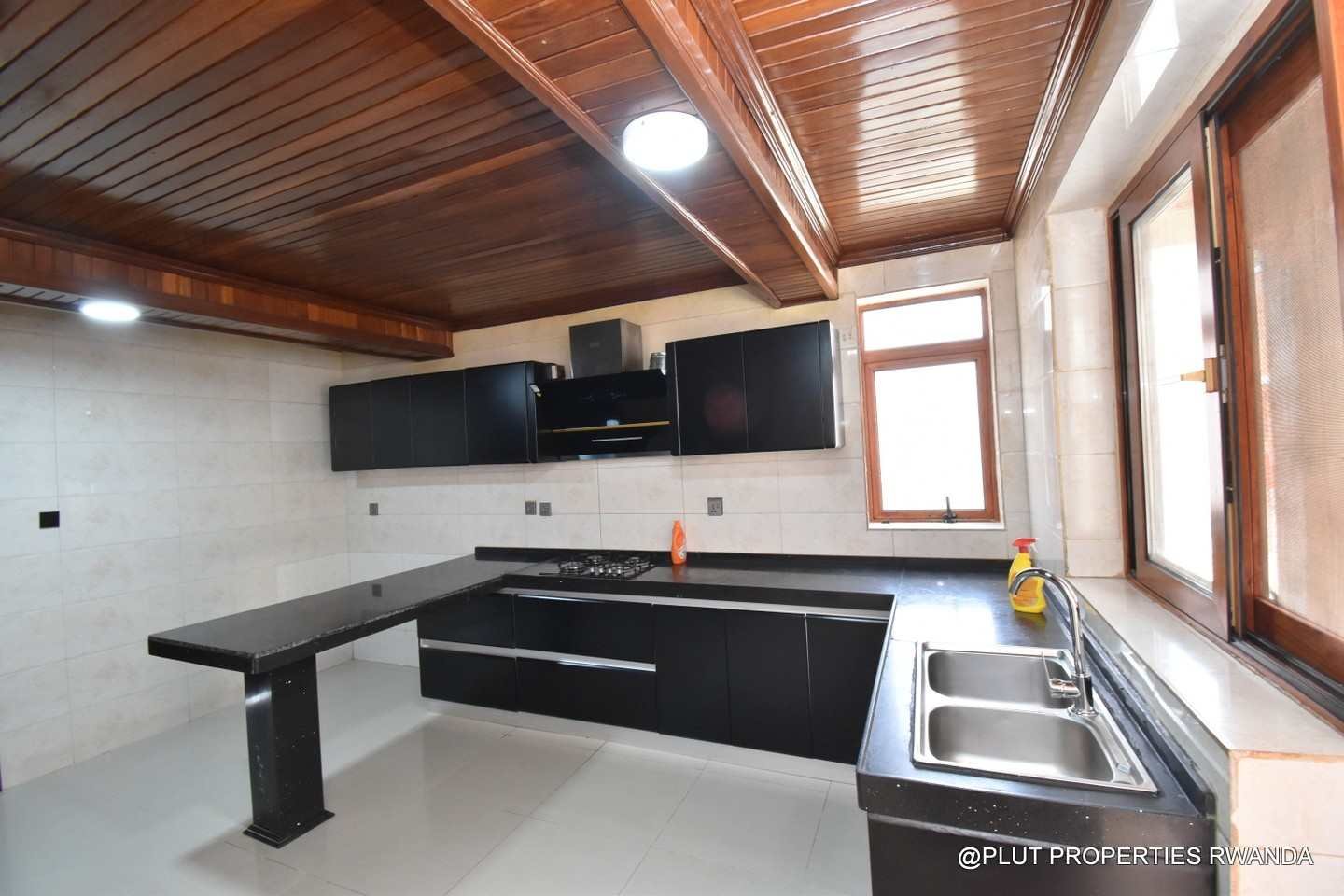 House for rent in Kibagabaga plut properties 8-100kb House for rent in Kibagabaga.