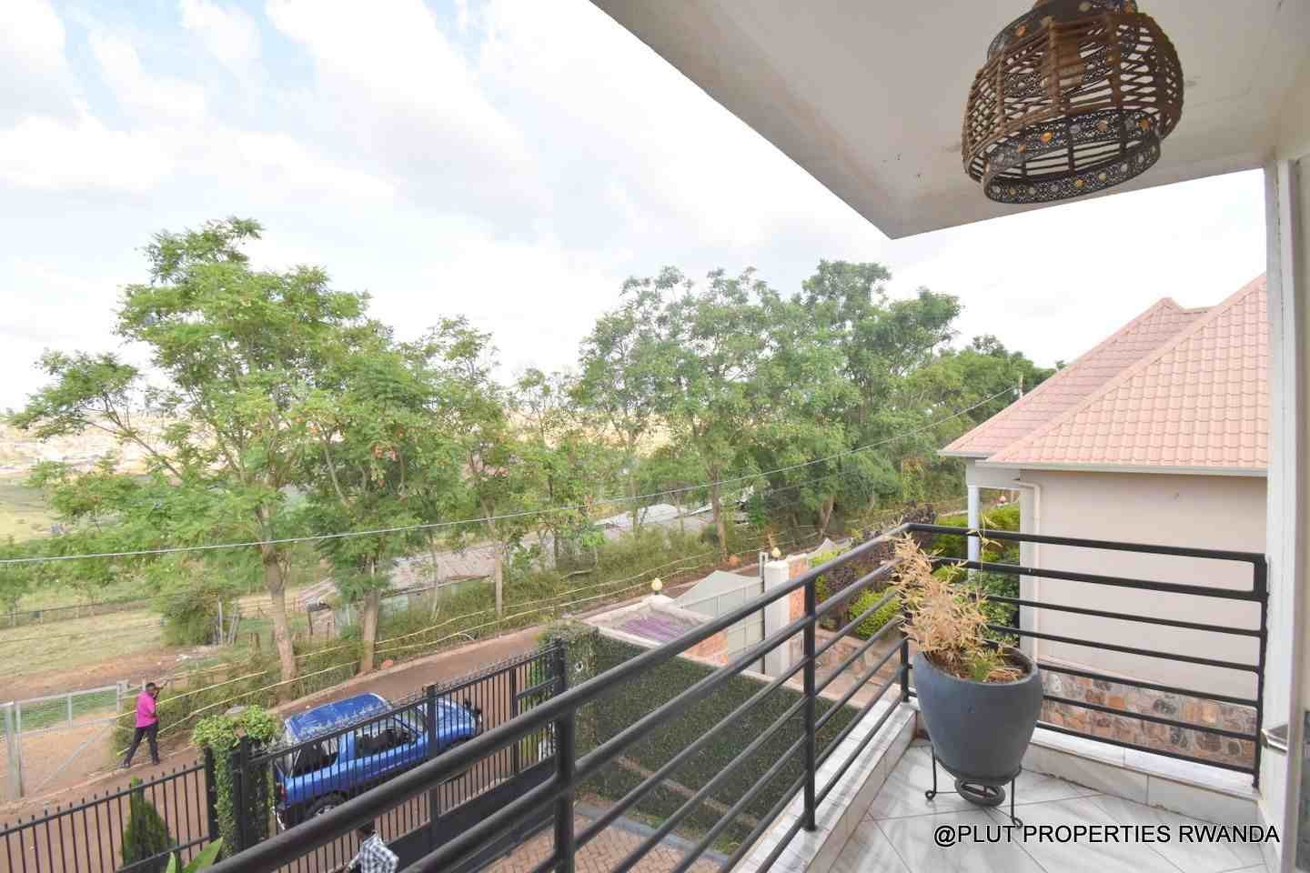 House for rent in Kicukiro Muyange plut properties 2-100kb 2 storey house for rent in Kicukiro Muyange