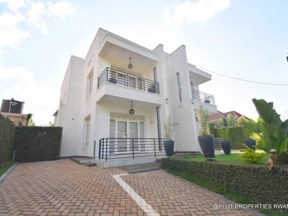 2 storey house for rent in Kicukiro Muyange