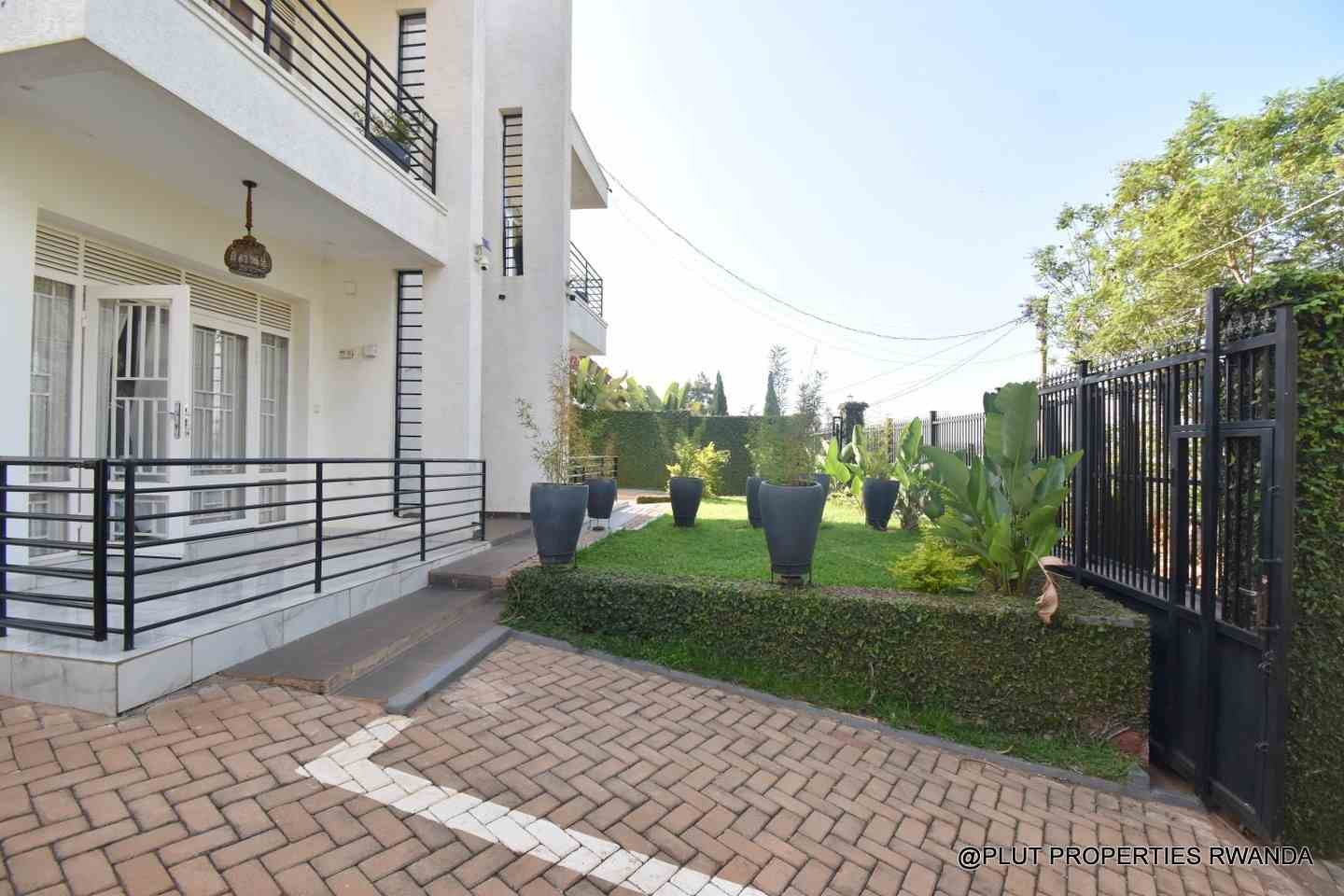 House for rent in Kicukiro Muyange plut properties 7-100kb 2 storey house for rent in Kicukiro Muyange