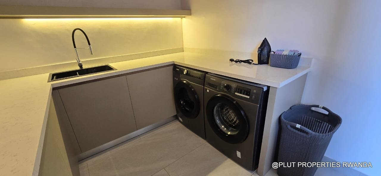 House for rent in Rebero