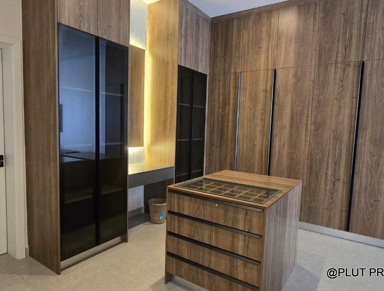 House for rent in Rebero