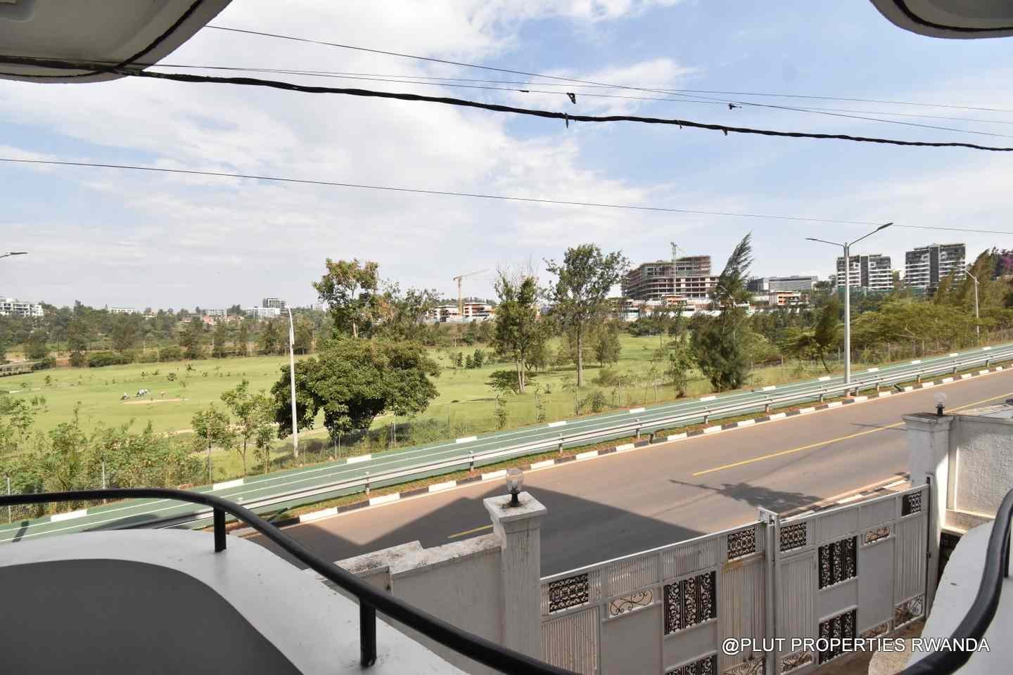 Kacyiru Golf course view house for rent