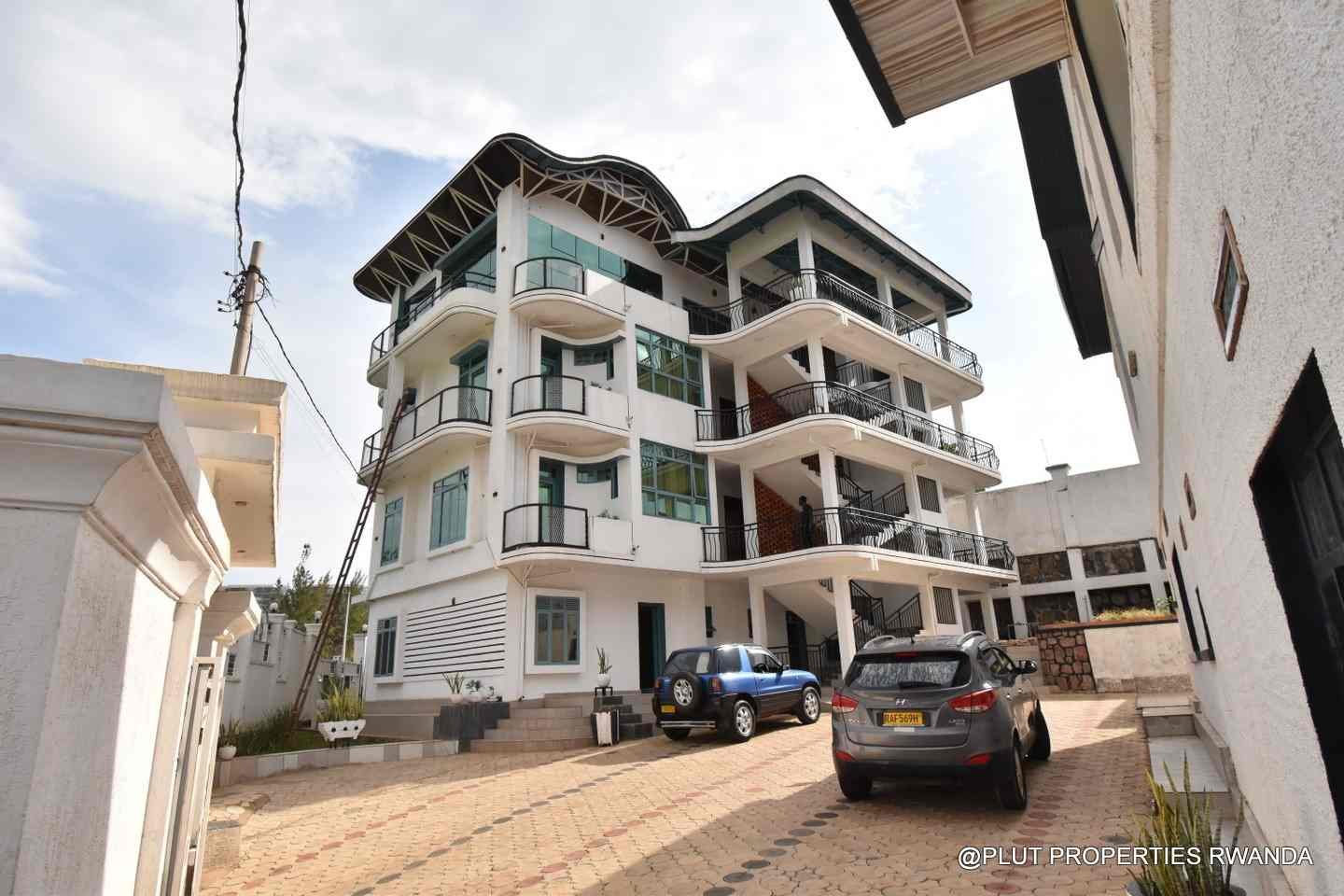 Kacyiru Golf course view house for rent
