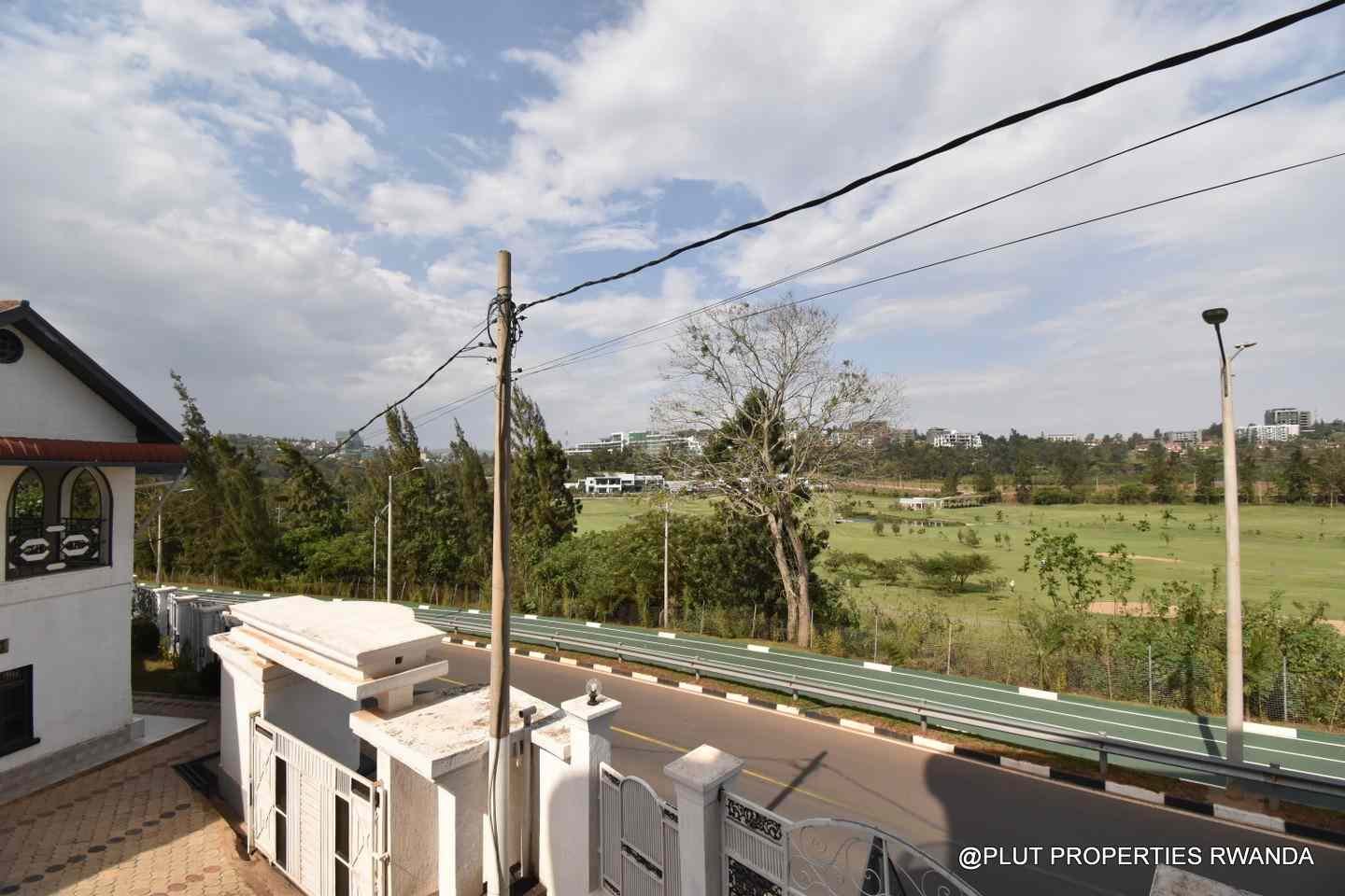 Kacyiru Golf course view house for rent