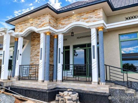 House for sale in Kanombe Kamenge