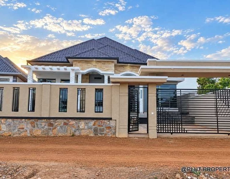 House for sale in Kanombe Kamenge
