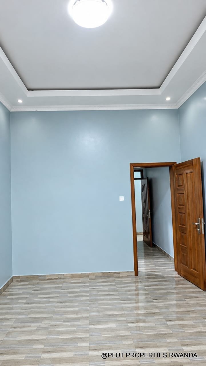House for sale in Kanombe Kamenge
