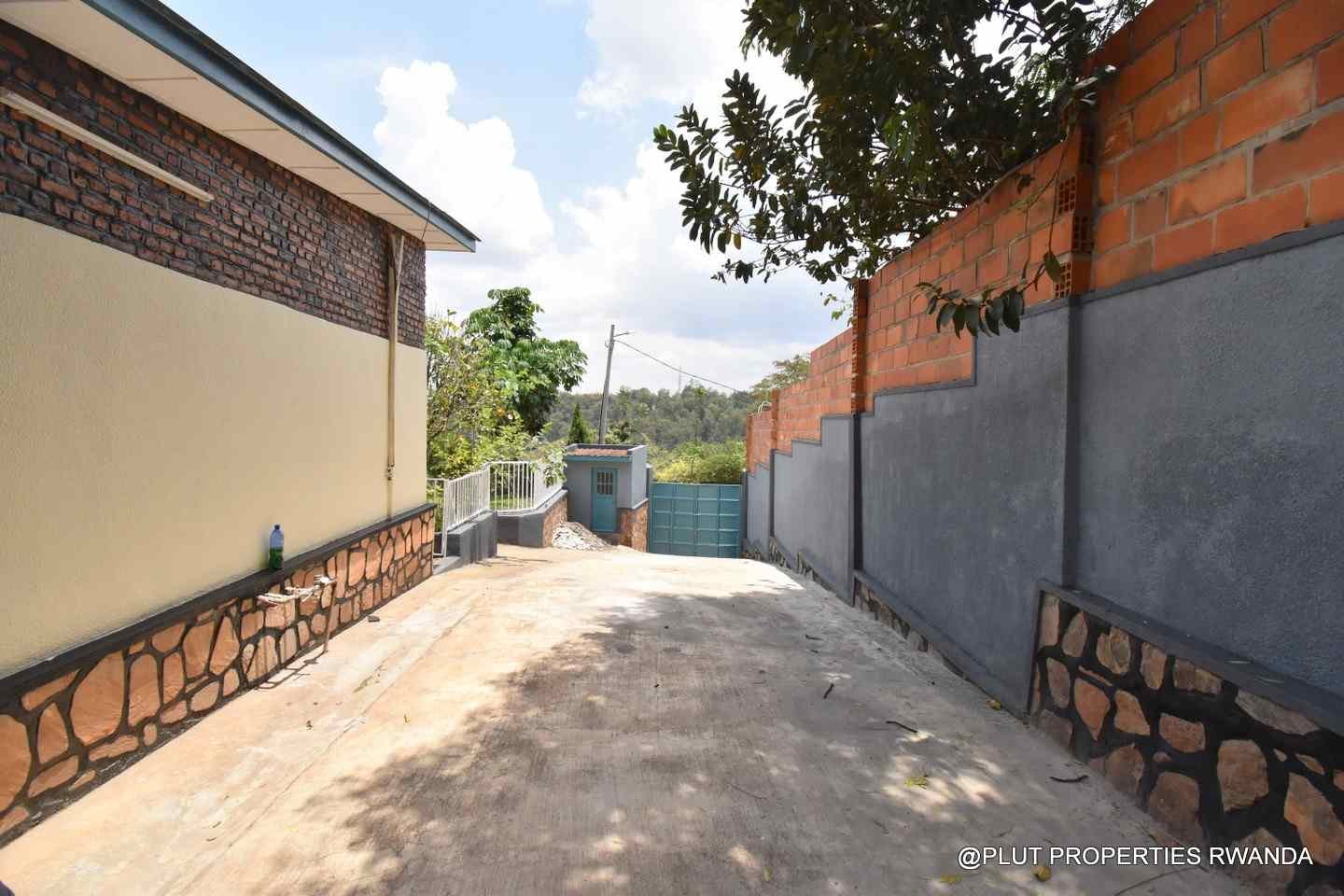 Kiyovu Kigali house for rent