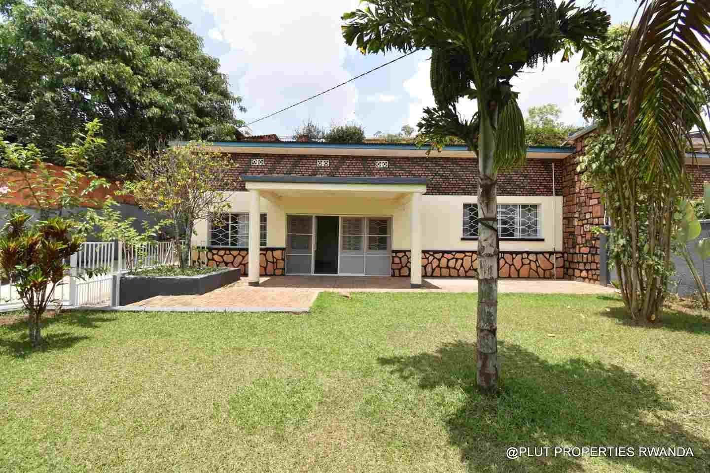 Kiyovu Kigali house for rent
