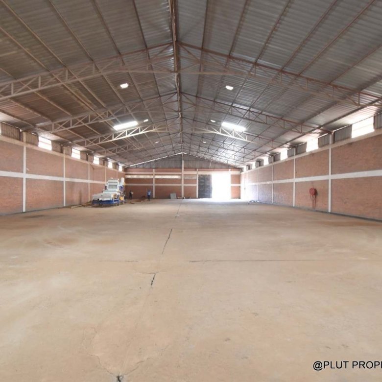 Masoro commercial warehouse for rent